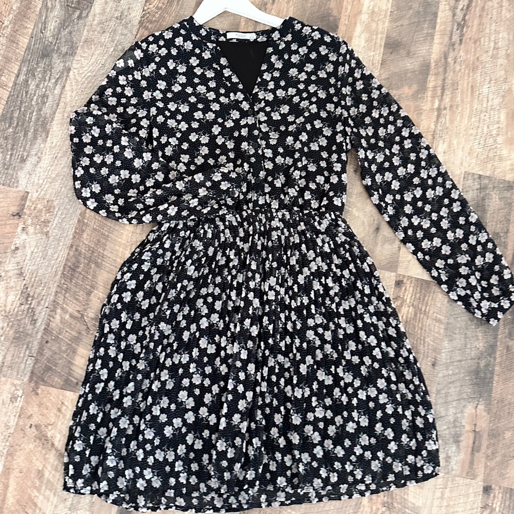 Reserved dress size M